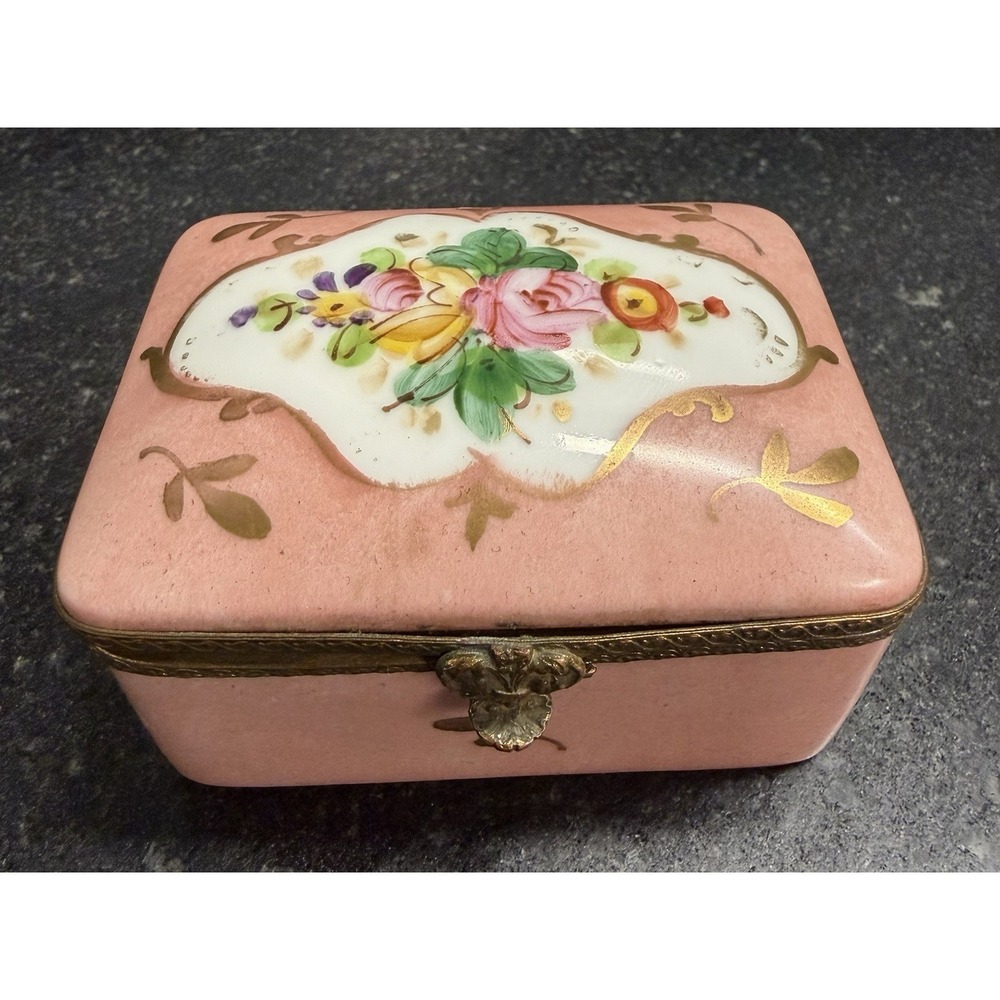 Vintage French Hand Painted‎ Porcelain Trinket Box Pink Floral Limoges Style